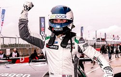 Abracs signs up with Dan Lloyd again!